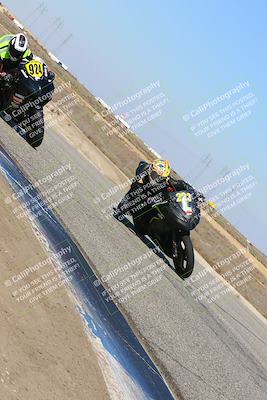 media/Mar-07-2022-Fun Track Dayz (Mon) [[9cc4a7dca7]]/Novice Group/145pm (Grapevine)/